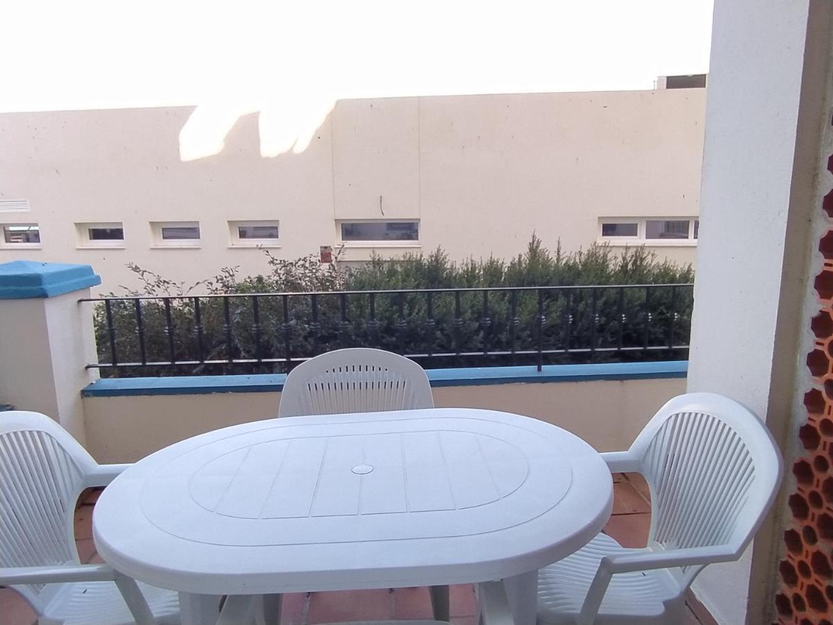 Acogedor Apartamento A 50 Metros De La Playa Isla Canela Exterior photo